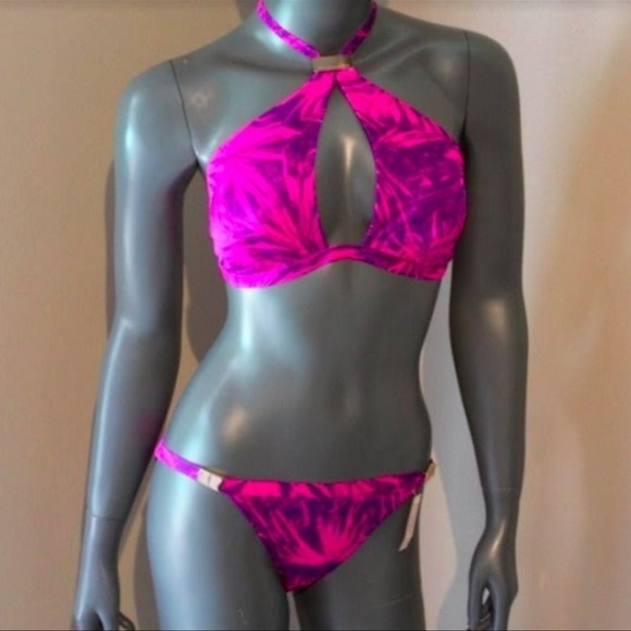 RARE Victoria’s Secret Bikini, Top M/Bottom S
